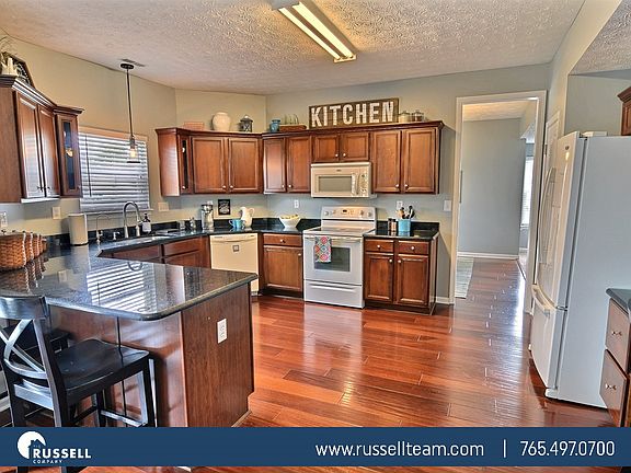 5th image of 3651 Stonevalley Dr