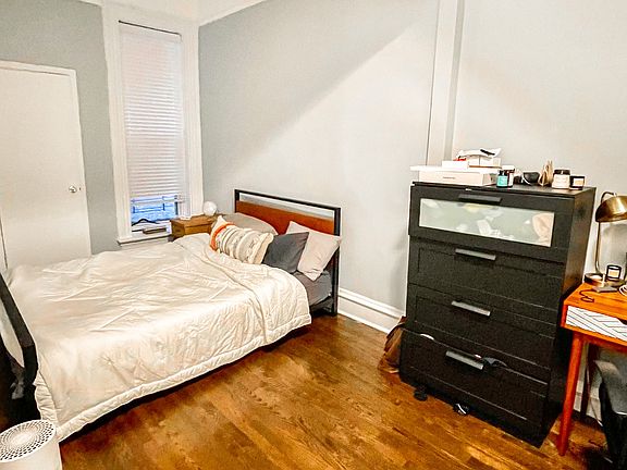 5th image of 1431 N Wicker Park Ave #1433-1