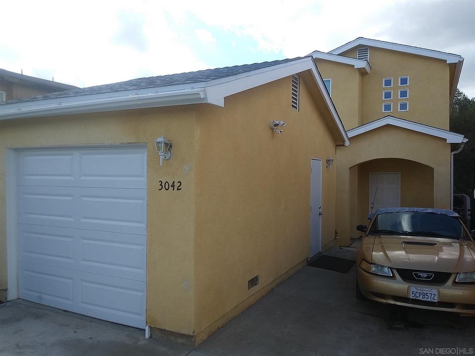 1st image of 3042 44th St