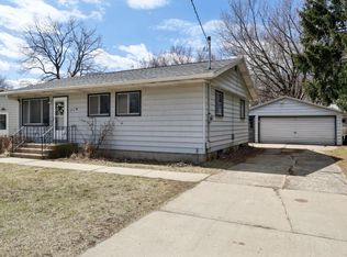 3910 Toban Dr, Madison, WI 53704