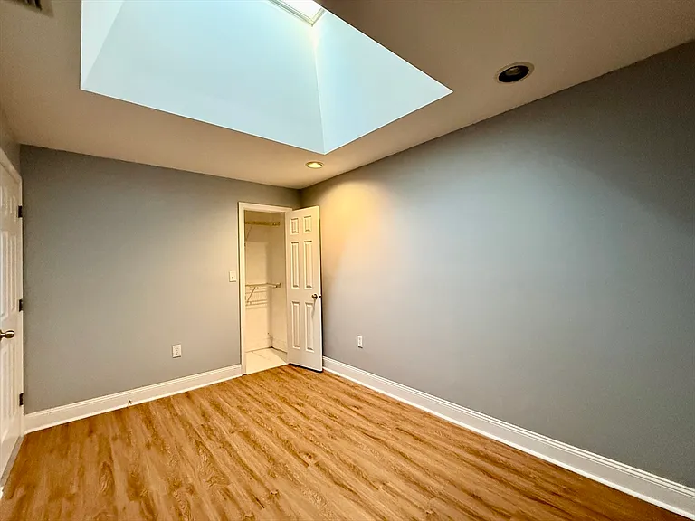 10 Weston Ave #420 — Photo 5