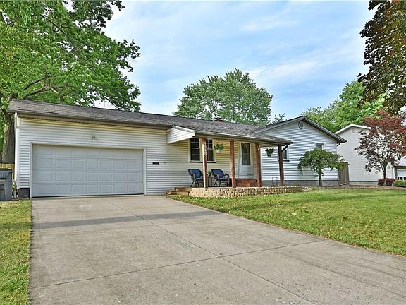 2nd image of 4838 Pine Trace St