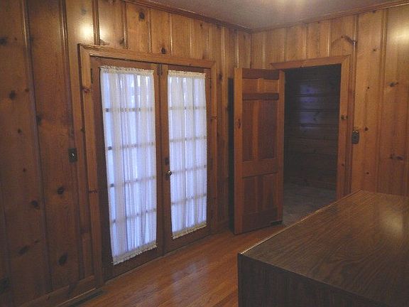 4th image of 130 Pinnacle Dr