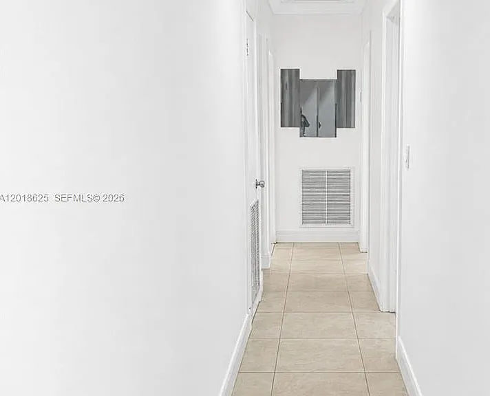 765 W 70th Pl — Photo 5
