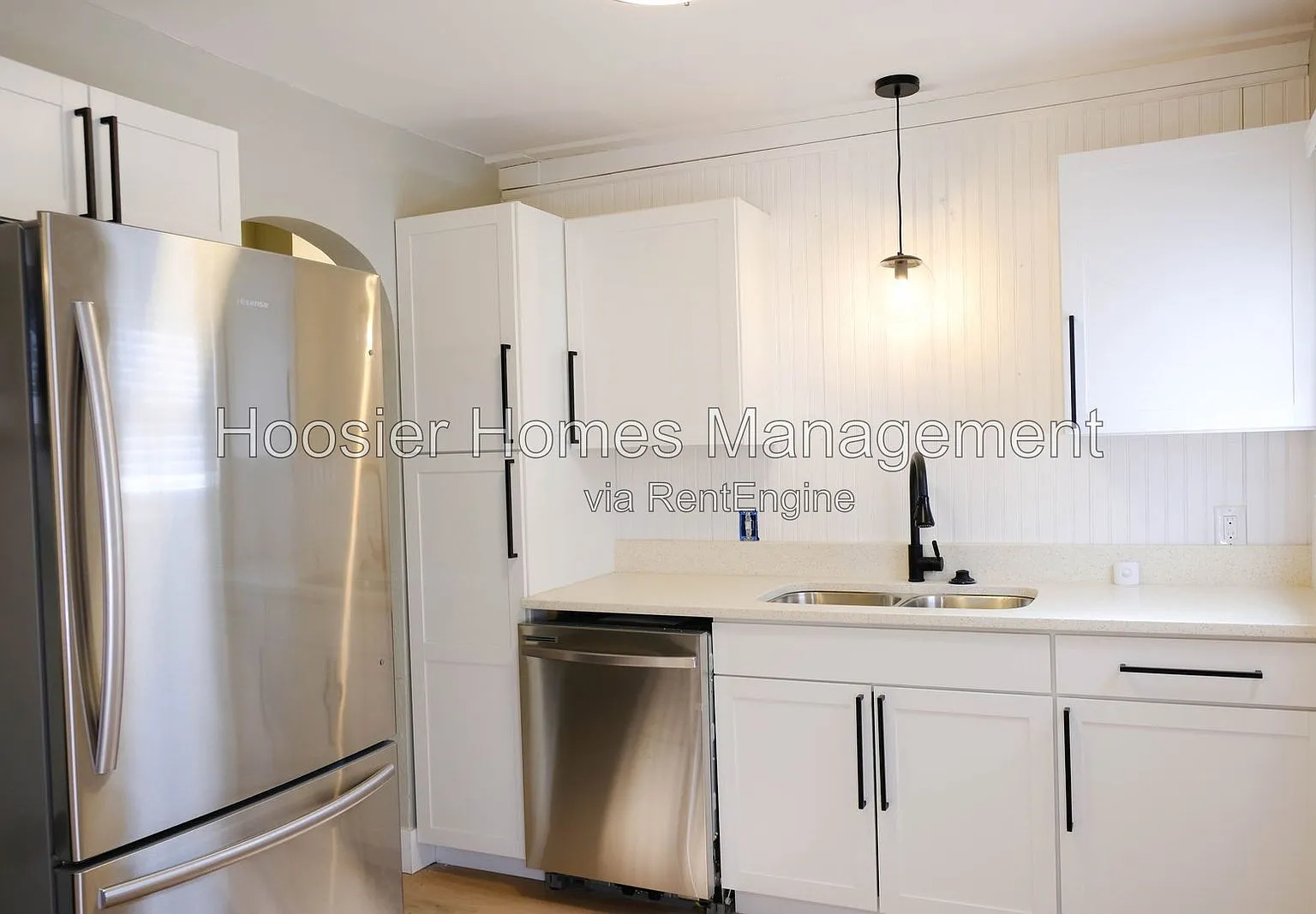 2 bed, 1.0 bath, 1050 sqft, $1,200 — Photo 3
