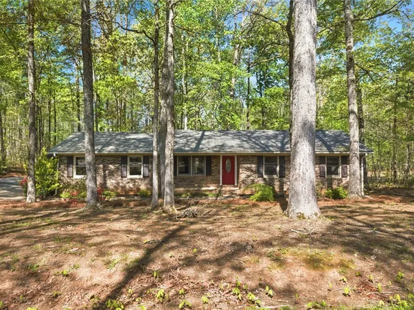 275 Mountain Springs Rd, West Union, SC 29696