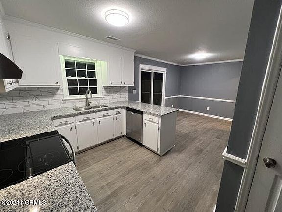 4th image of 3800 Sterling Pointe Drive #A6