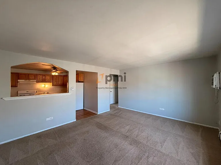 111 Harrington Ave #8 — Photo 3
