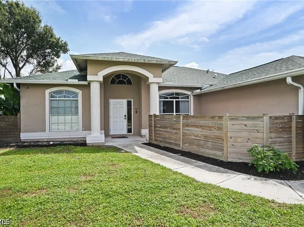 17199 Malaga Rd, Fort Myers, FL 33967