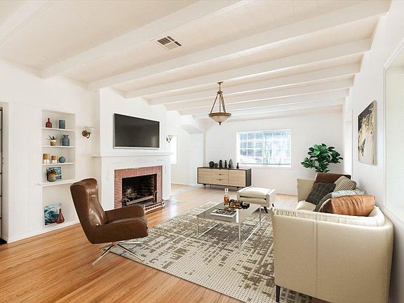 Bright, Spacious Living Room