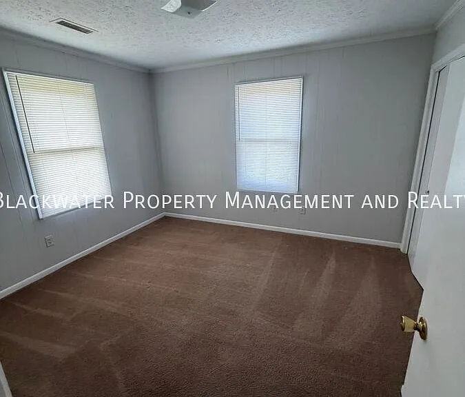 1609 McVeigh Rd #7 — Photo 9