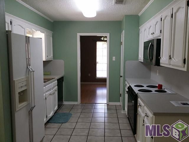 2nd image of 1961 S Flannery Rd