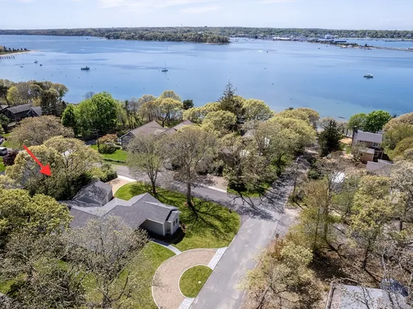 48 Vineyard Avenue Ext, Oak Bluffs, MA 02557