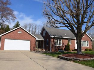 1696 E Gun Club Rd, Jasper, IN 47546