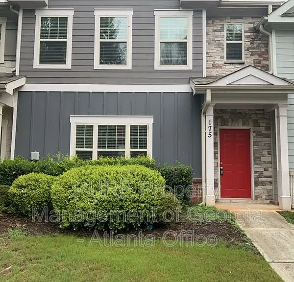 175 Orchard Dr — Photo 2
