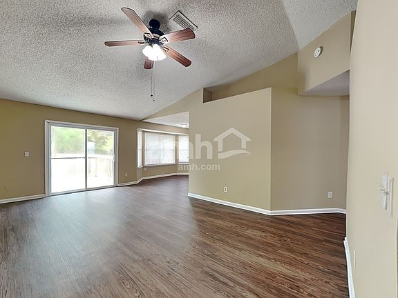 5th image of 1736 W Chandelier Cir