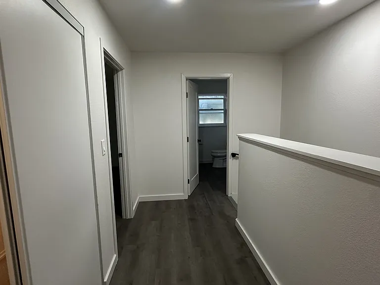 2156 Carlmont Dr #3 — Photo 19