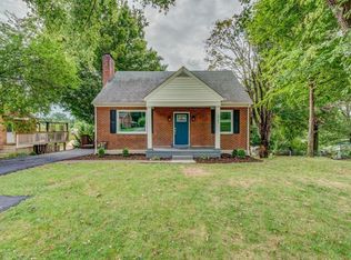 1963 Kiska Rd, Salem, VA 24153