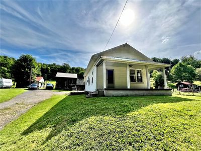 1435 S Eighty Eight Rd, Greensboro, PA, 15338