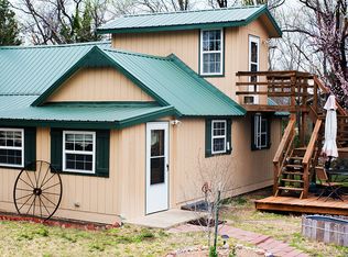 519 E Van Buren St, Sterling, KS 67579