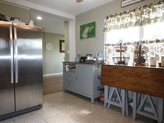 5th image of 4911 Lisbon Cir