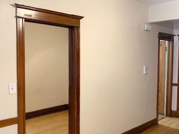 3rd image of 2343 W Iowa St #1S