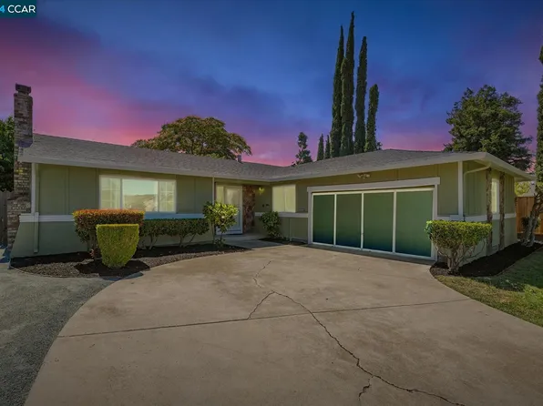 83 Diamond Dr, Livermore, CA 94550