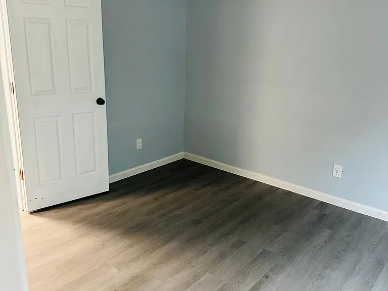 8029 Cedar Glen Dr — Photo 5
