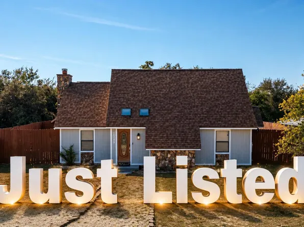 2343 Grand Oaks Ln, Panama City Beach, FL 32408
