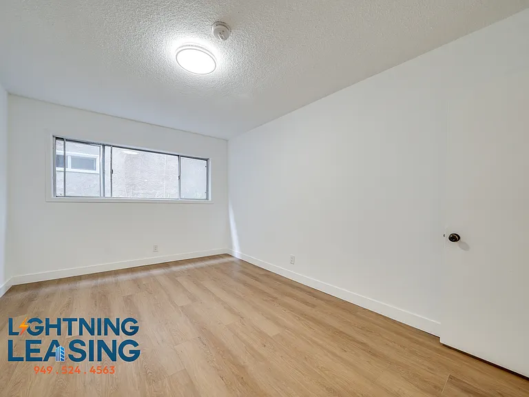 408 N Palm Dr #101 — Photo 11