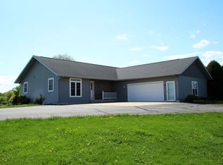 49 County Road Bb, Marshall, WI 53559