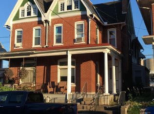 142 W Washington St, Fleetwood, PA 19522