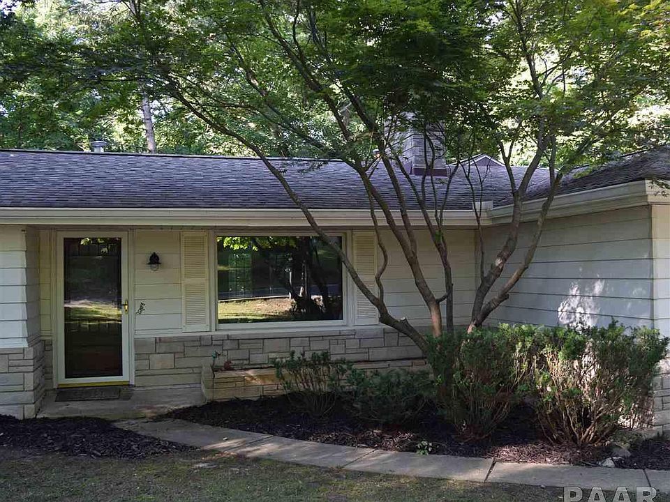 1st image of 1724 E Shady Oak Dr