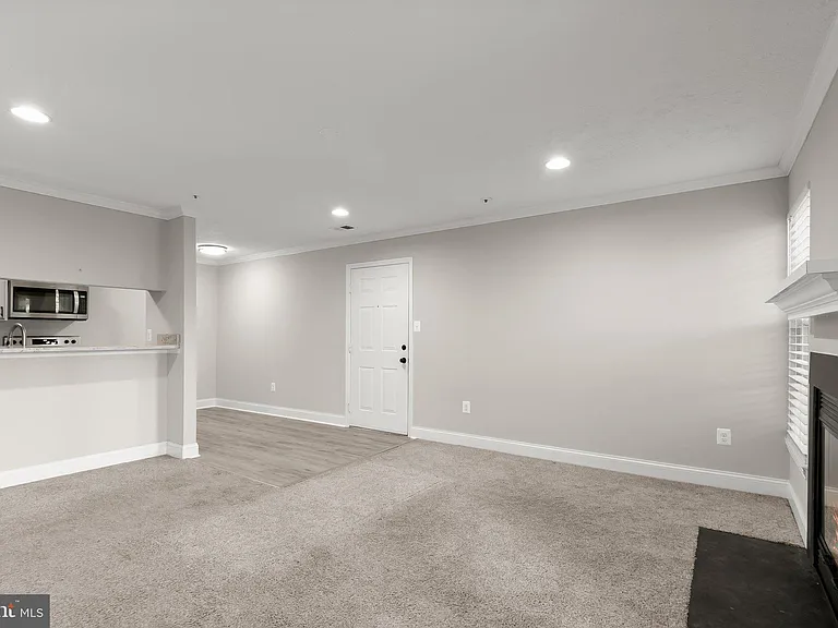 4720 Dorsey Hall Dr #602 — Photo 4