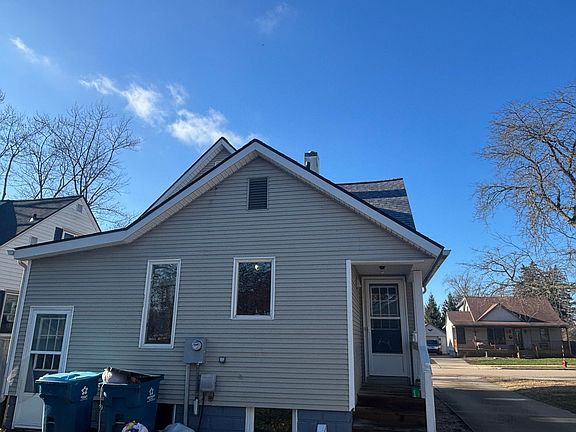 4th image of 41 S Jefferson St