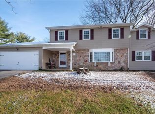 4606 W Hopewell Rd, Center Valley, PA 18034