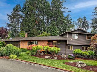 13922 Manor Way, Lynnwood, WA 98087