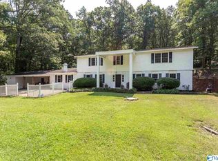 612 Merit Springs Rd, Gadsden, AL 35901