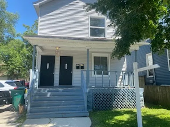 316 N Hickory St, Joliet, IL 60435