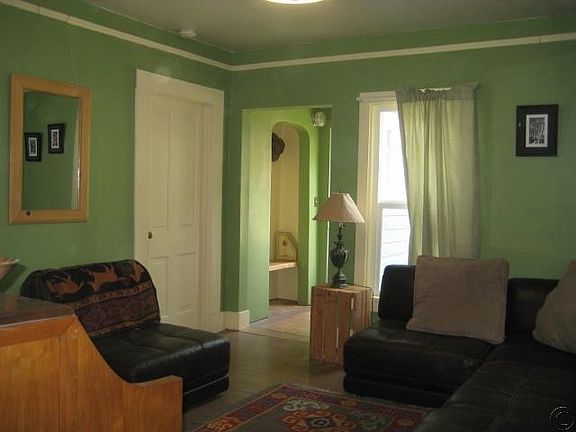 2nd image of 629 N 4th St W