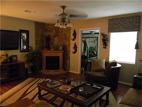 Beautiful Gas Fireplace
