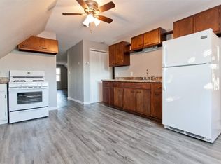 1221 K St SW, Cedar Rapids, IA 52404