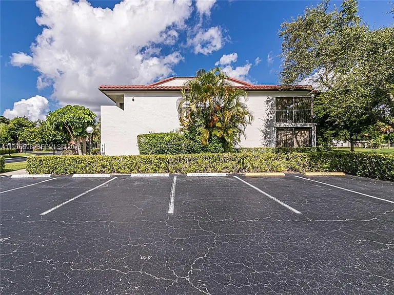 21559 Cypress Hammock Dr #44J — Photo 6
