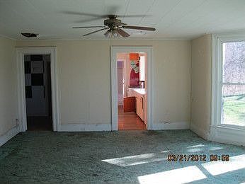 4th image of 88 Greenwich St