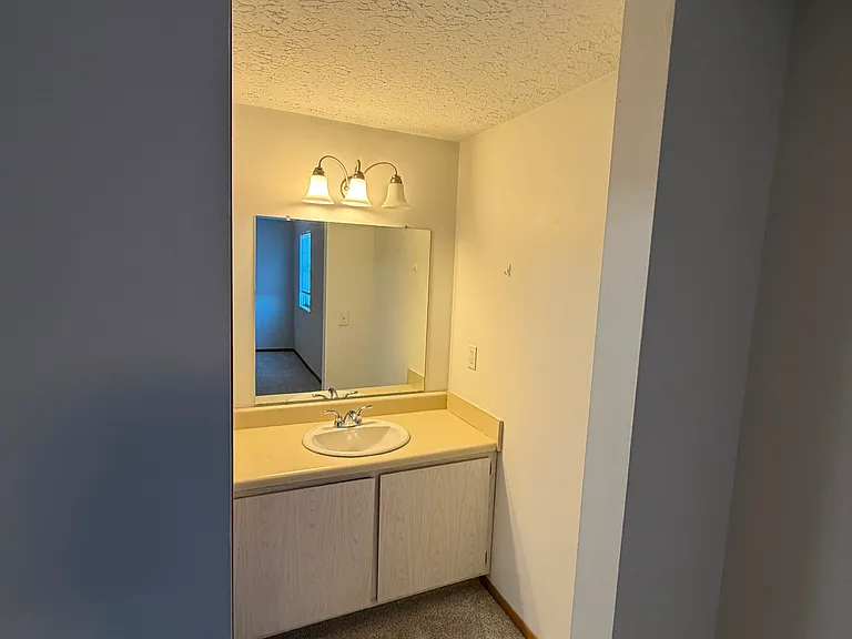 1762 Queensbridge Dr #1 — Photo 23