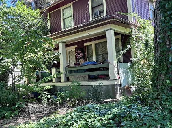 3256 SE Stephens St, Portland, OR 97214