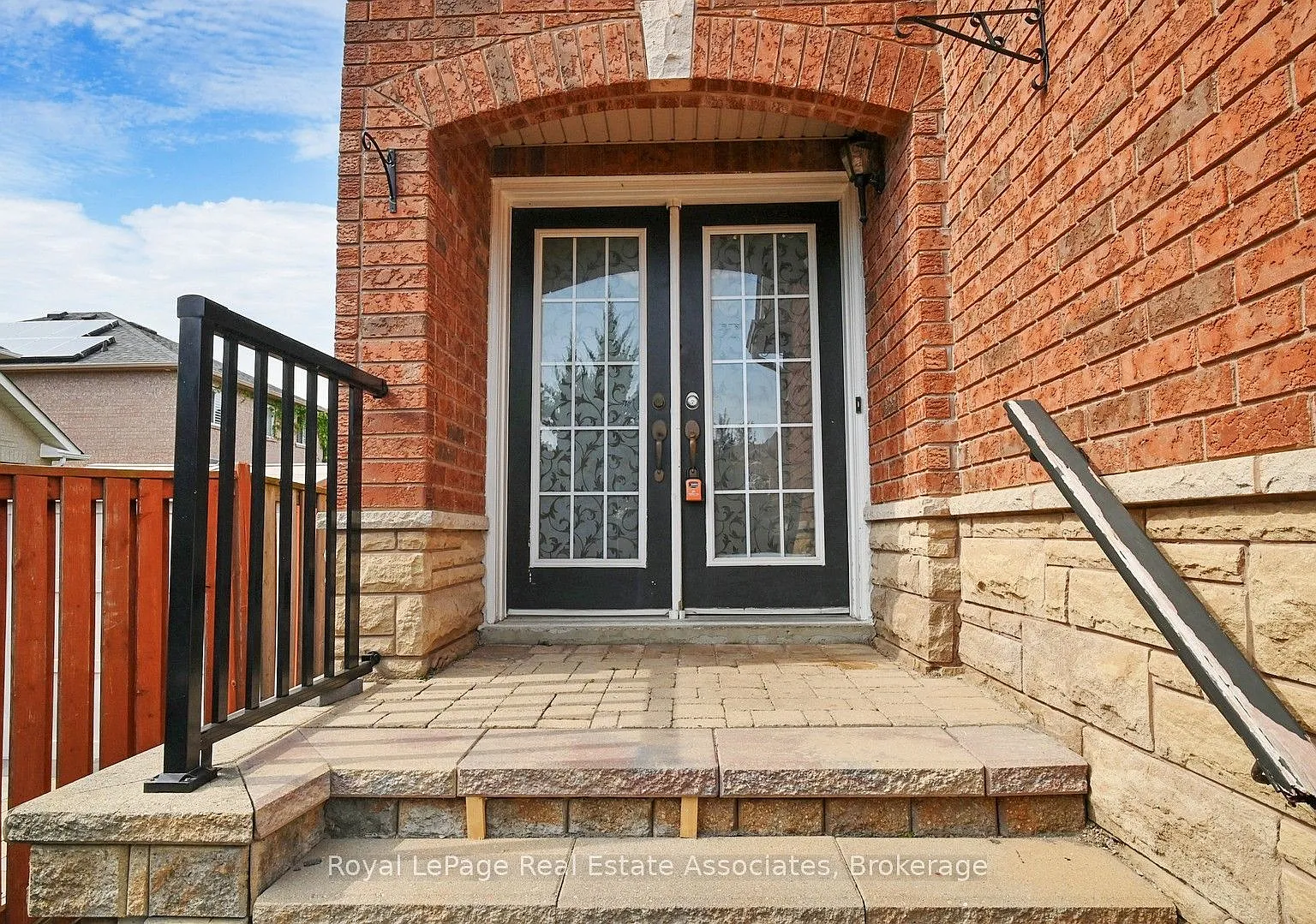 3 bed, $2,900 — Photo 3