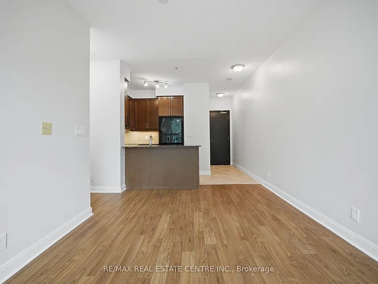 90 Absolute Ave #205 — Photo 15