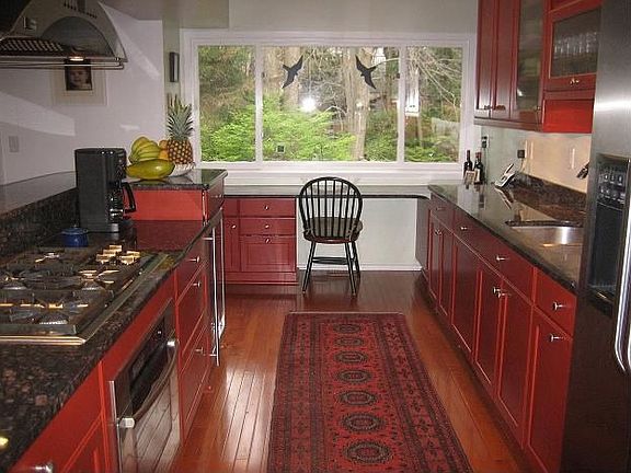 Gourmet Kitchen