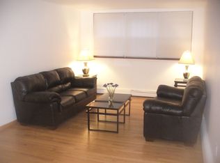 14 Hazard Pl APT 1A, Elizabeth, NJ 07208